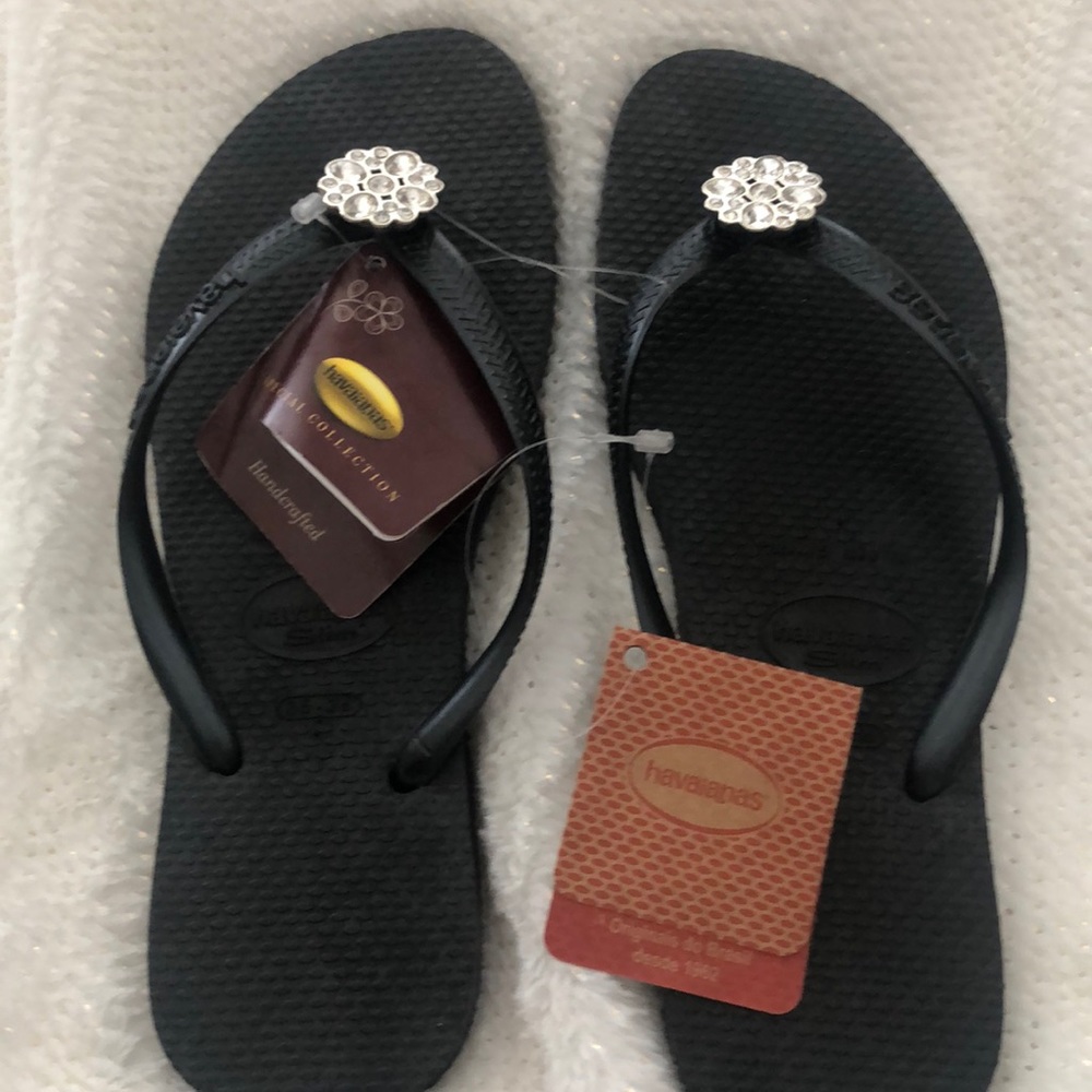 NWT black havaianas flip flops